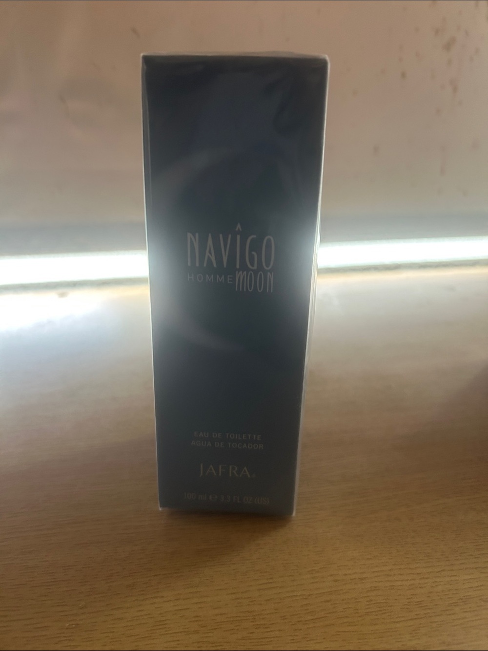 JAFRA Navigo Homme Moon Men's Fragrance in Navy with Silver Accents